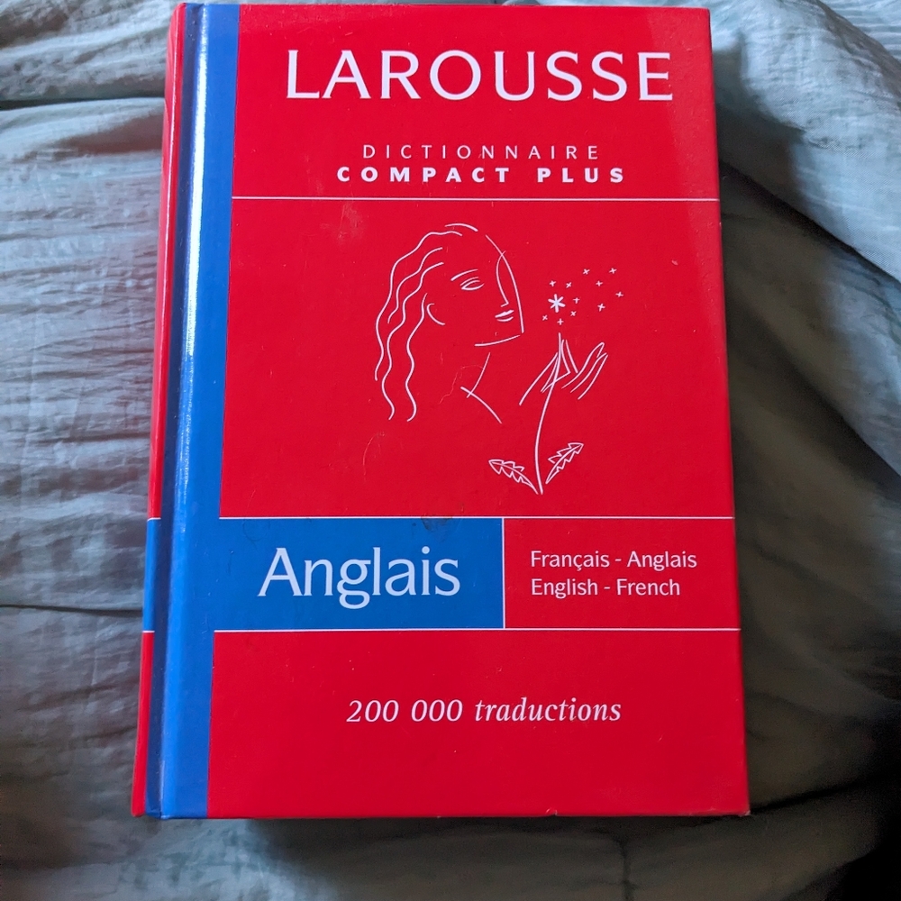 Larousse English-French Dictionary